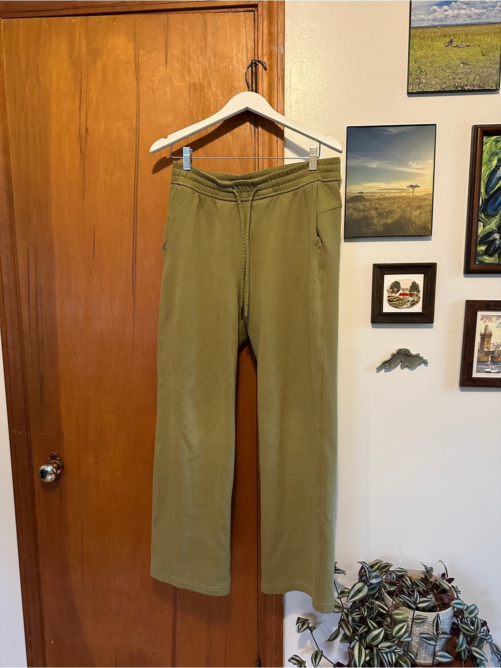 lululemon athletica Olive Green Drawstring Joggers